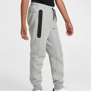 Nike tech sweat pants